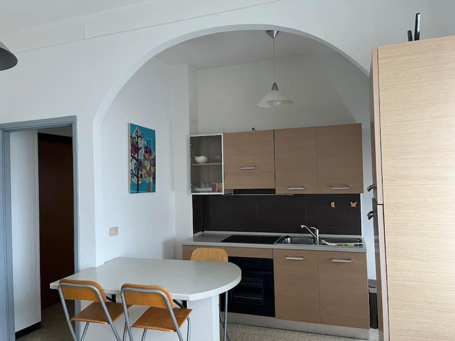 Appartement La Casa Di Alice à Verceil Extérieur photo